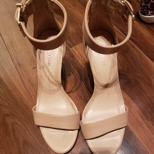 Gianni bini nude heels